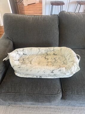 DockATot deluxe+ lounger